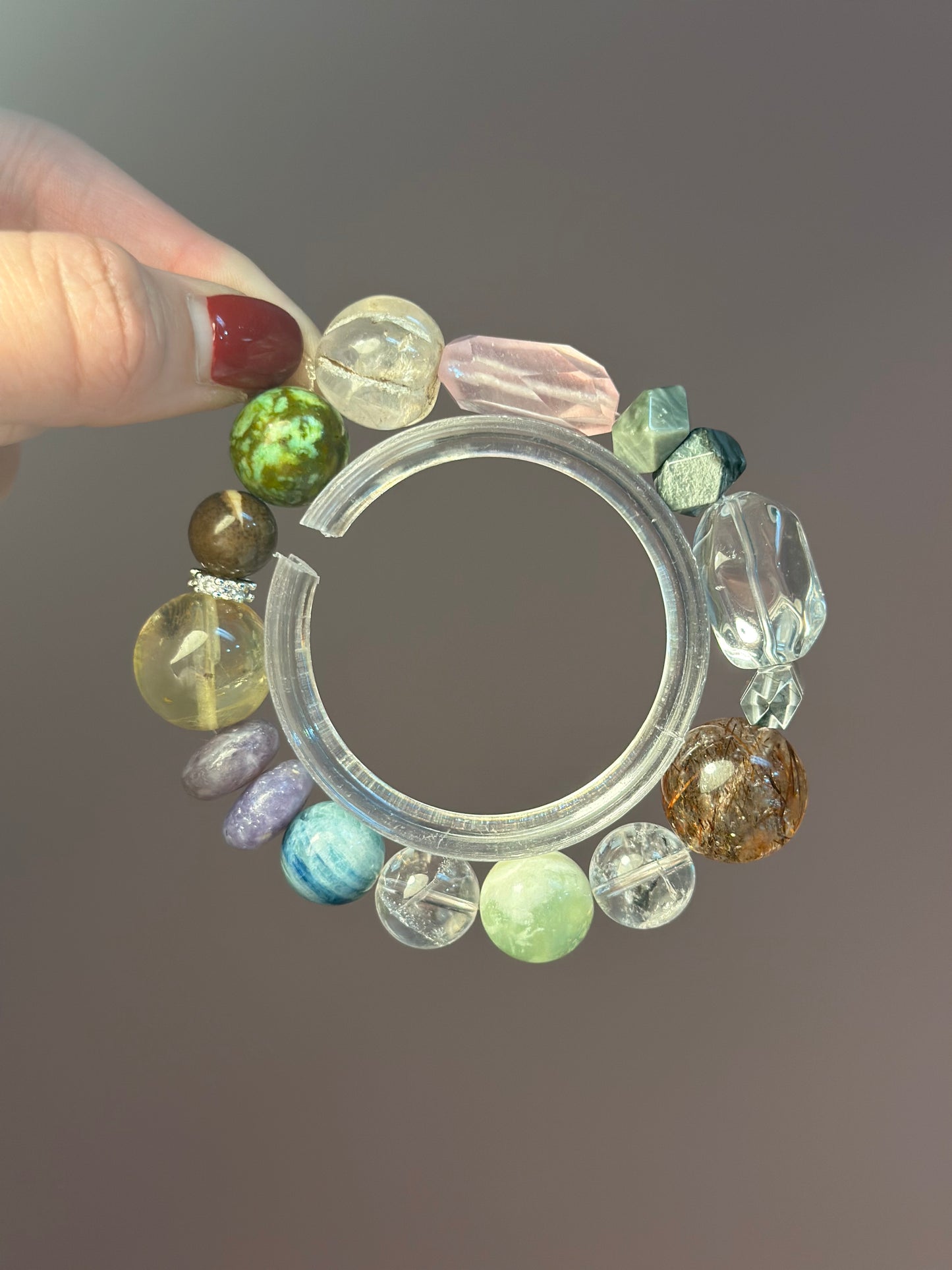 Crafting a crystal bracelet uniquely yours, guided by the wisdom of classical astrology.