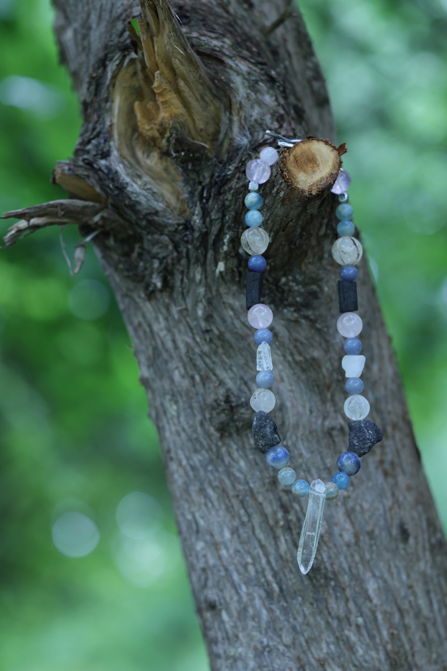 #7 🌿 Witchwood Raw Stone Crystal Necklace🌿