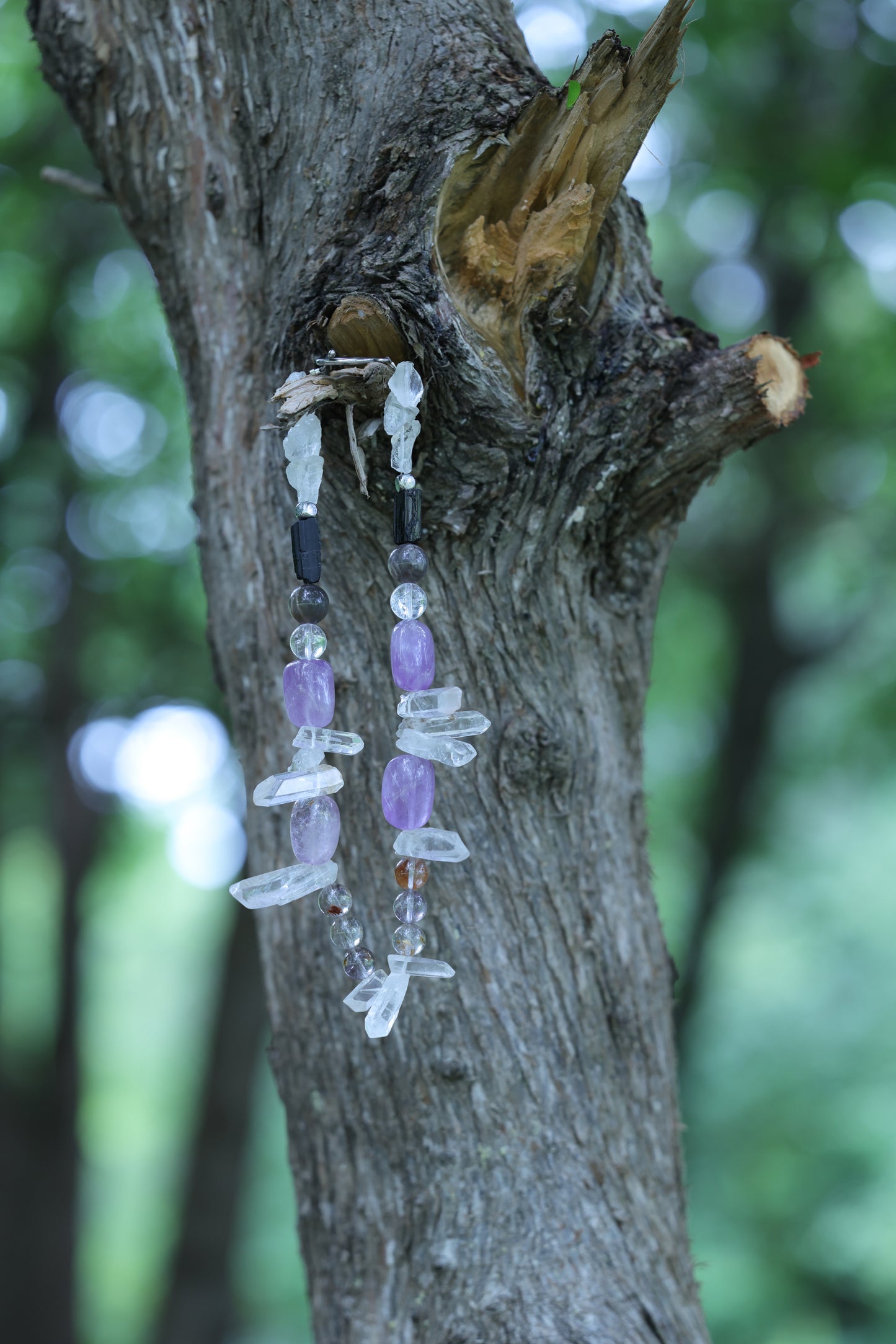#2 🌿 Witchwood Raw Stone Crystal Necklace🌿
