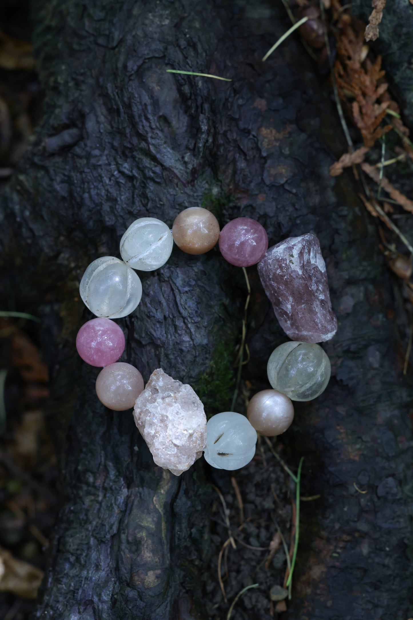 #19 🌿Witchwood Raw Stone Crystal Bracelet🌿