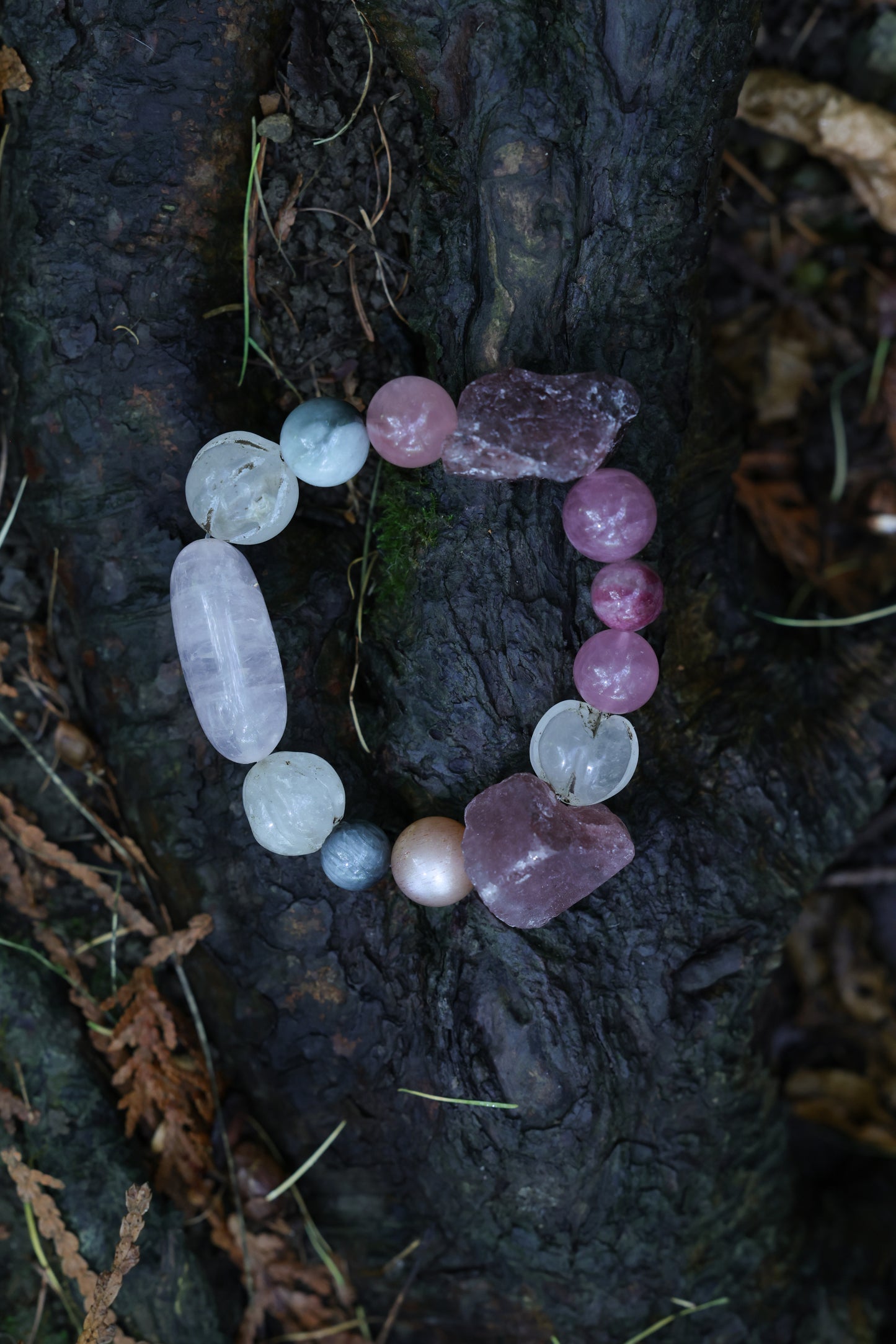 #23 🌿Witchwood Raw Stone Crystal Bracelet🌿