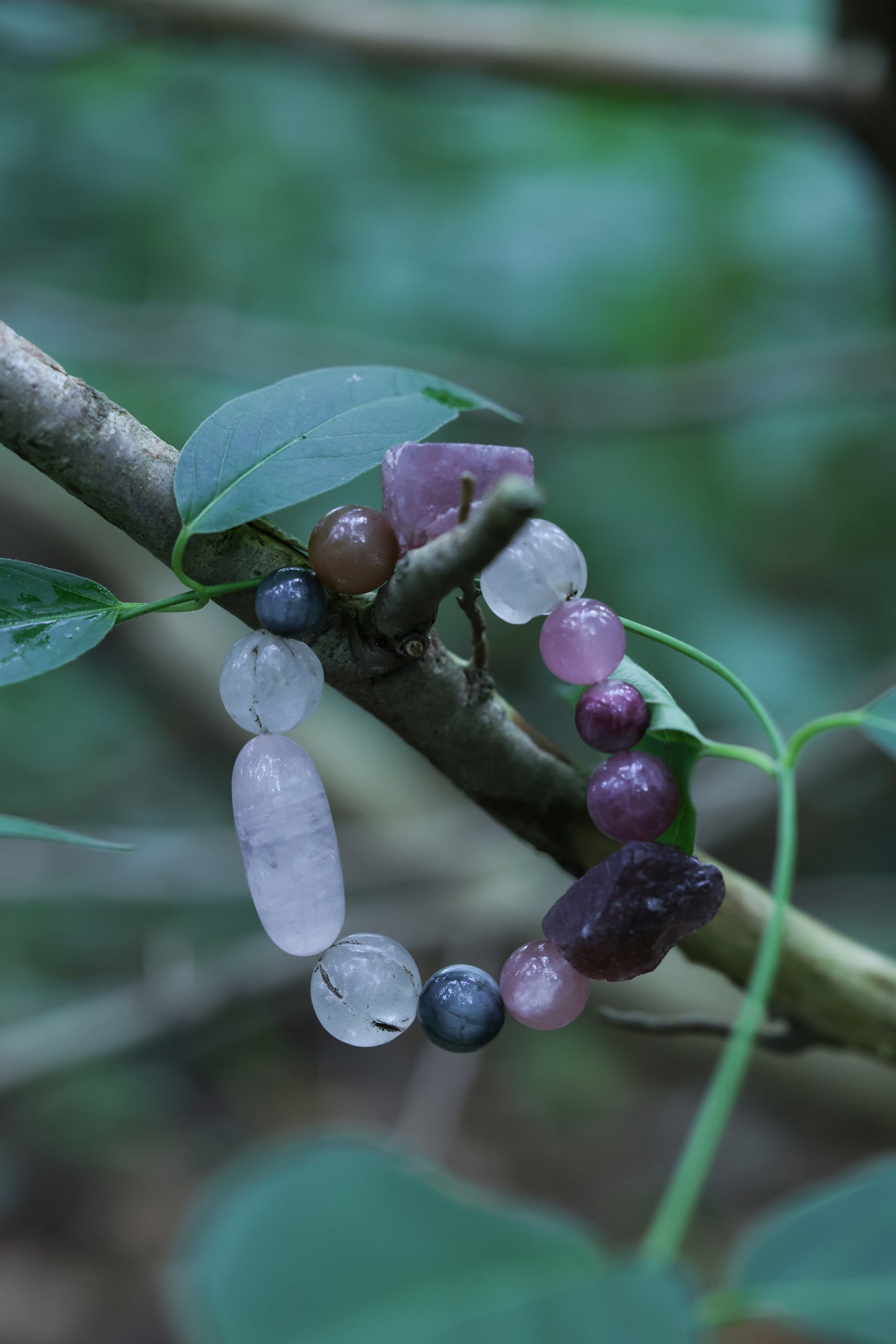 #23 🌿Witchwood Raw Stone Crystal Bracelet🌿