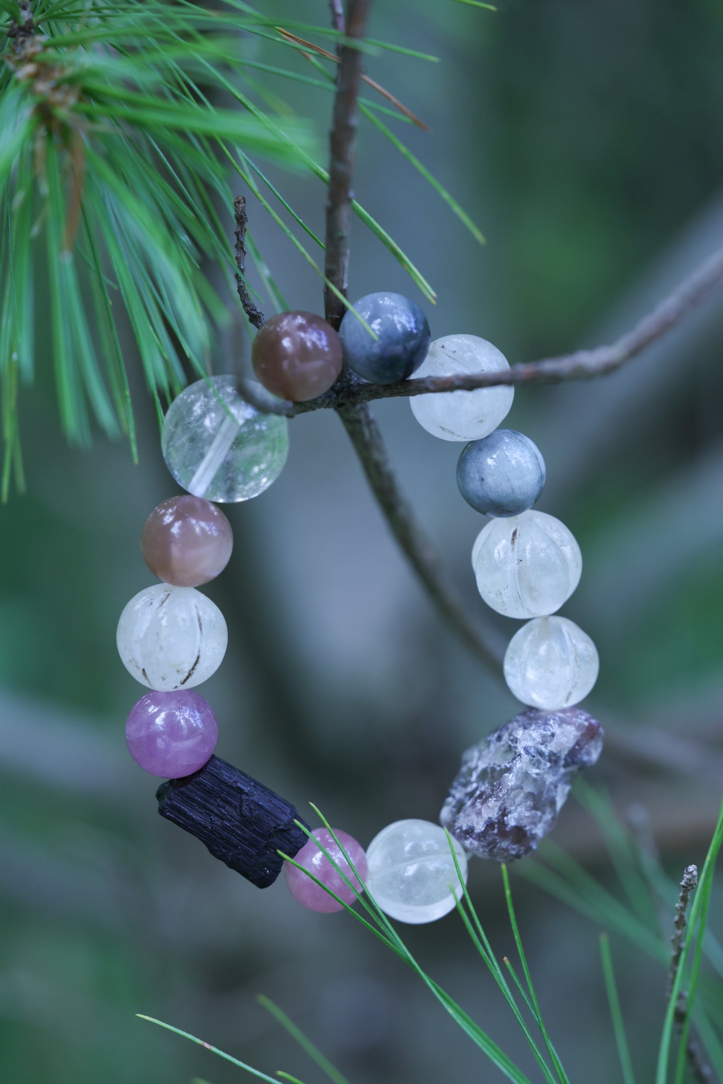 #1 Witchwood Raw Stone Crystal Bracelet🌿