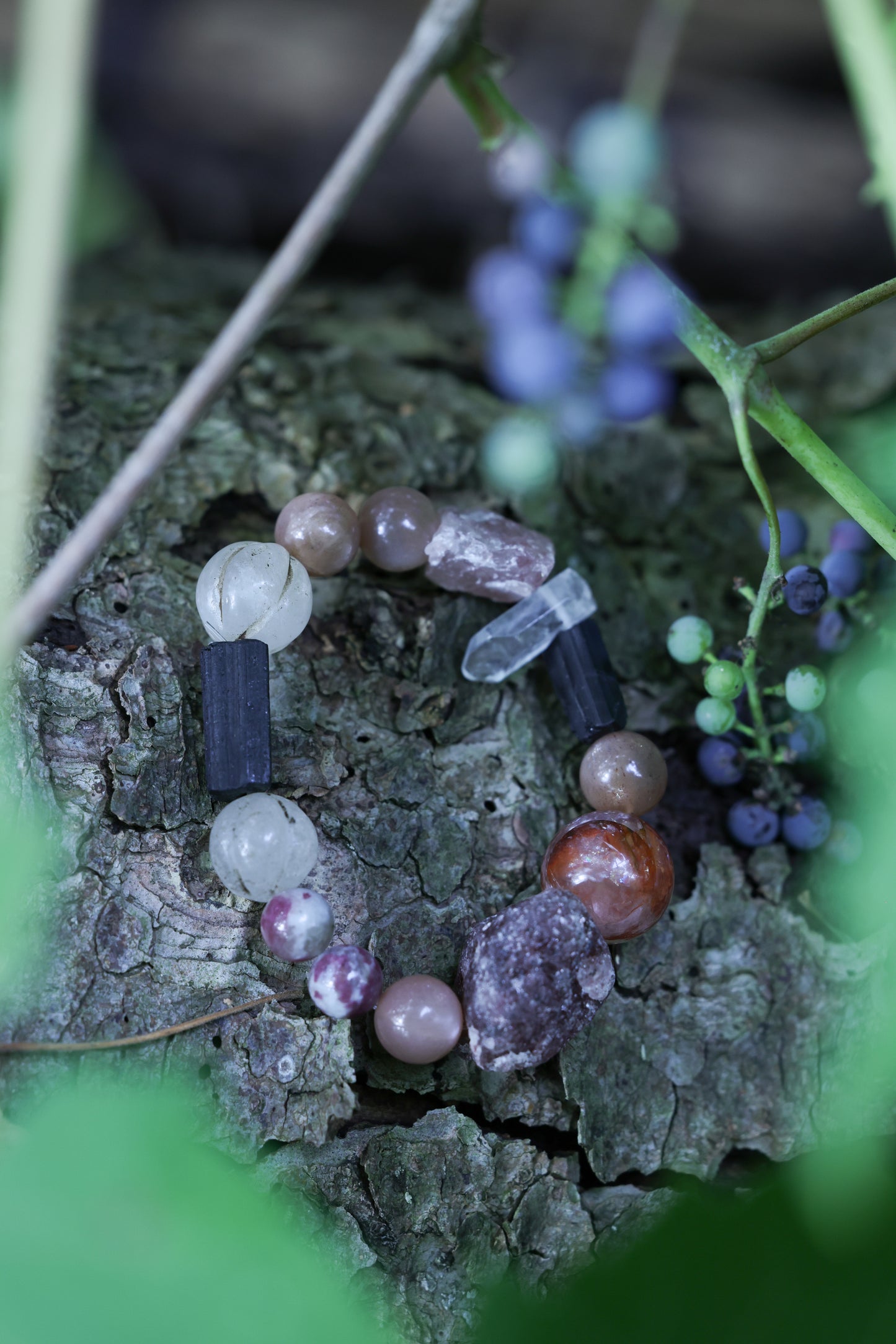 #10 🌿Witchwood Raw Stone Crystal Bracelet🌿