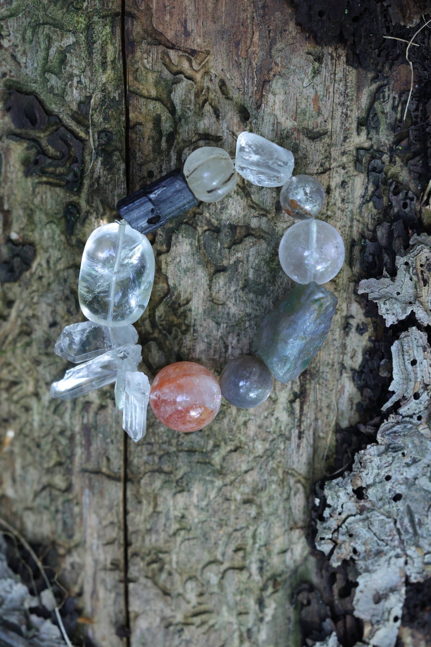 #20 🌿Witchwood Raw Stone Crystal Bracelet🌿