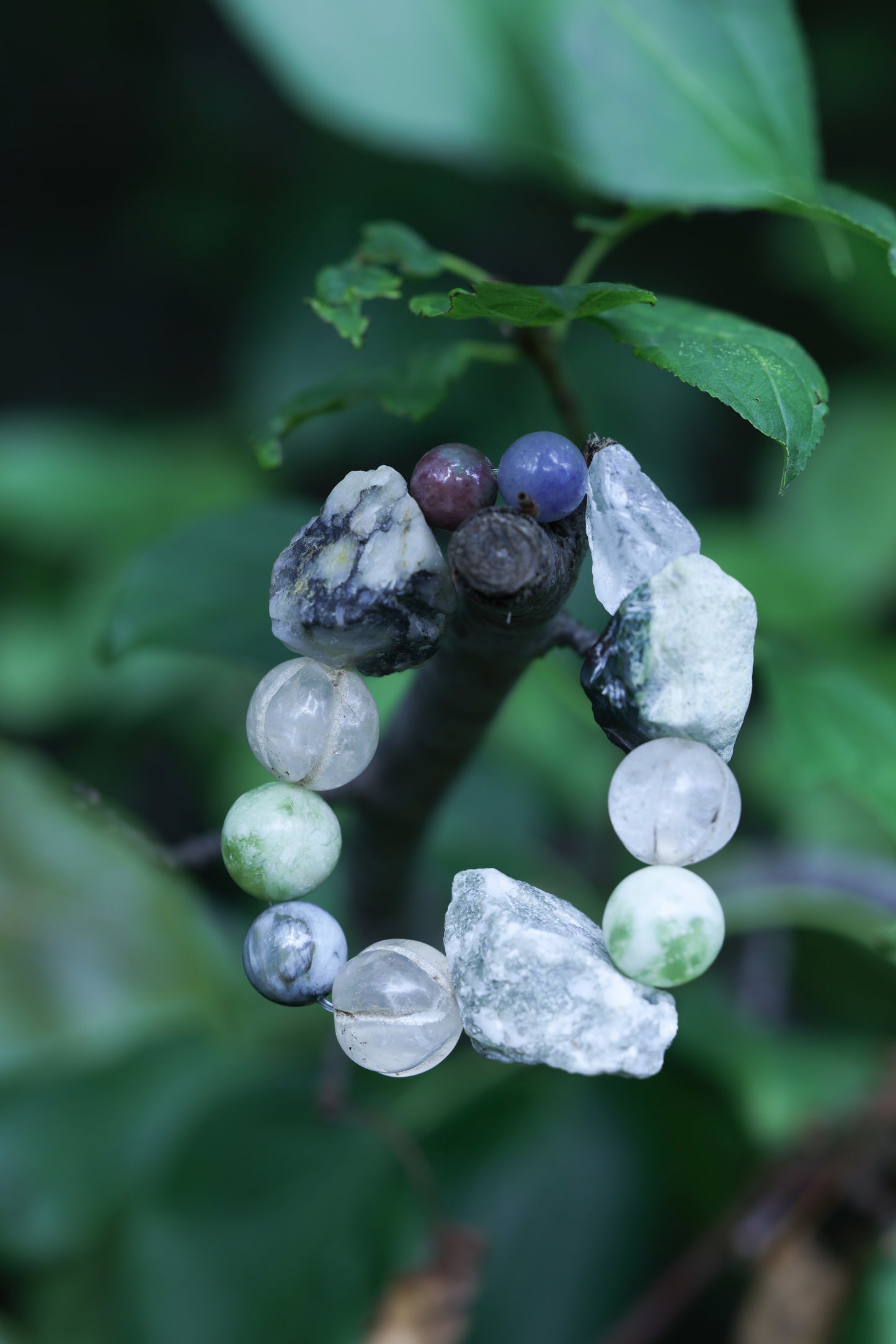 #21 🌿Witchwood Raw Stone Crystal Bracelet🌿