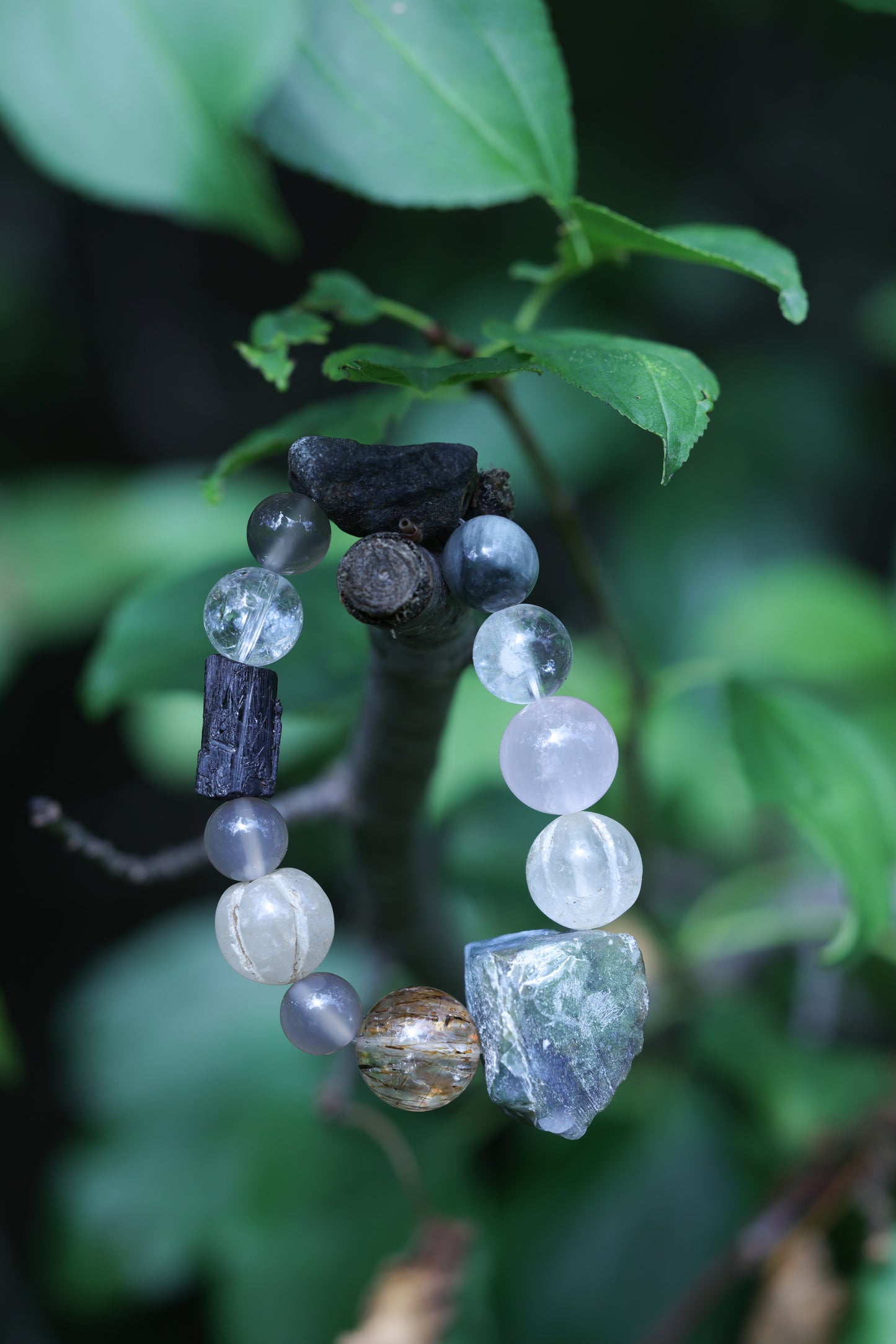 #18 🌿Witchwood Raw Stone Crystal Bracelet🌿